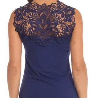 SLEEVELESS DANCE TOP