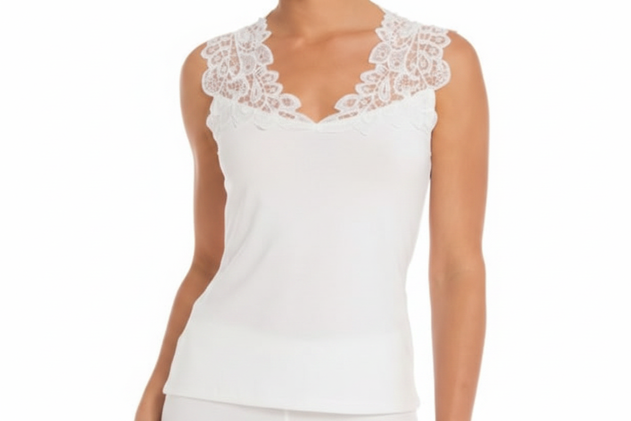 SLEEVELESS DANCE TOP