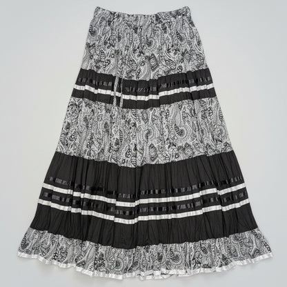BLACK & WHITE PAISLEY RIBBON SKIRT