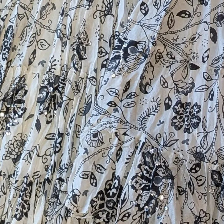 WHITE/BLACK SEQUIN PRAIRIE SKIRT
