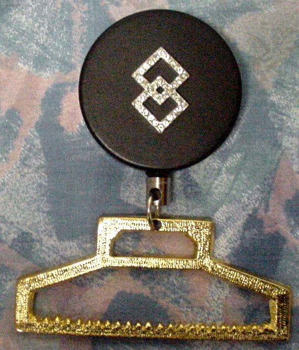 RHINESTONE SQUARES TOWEL HOLDER