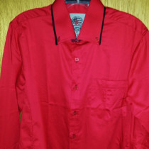 RED BUTTON DOWN SHIRT, SMALL